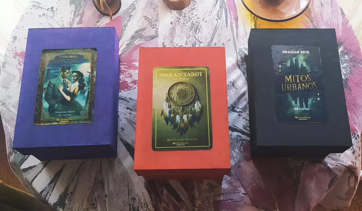 Oráculo de Colores que Nunca Combinan - Imagen 5
